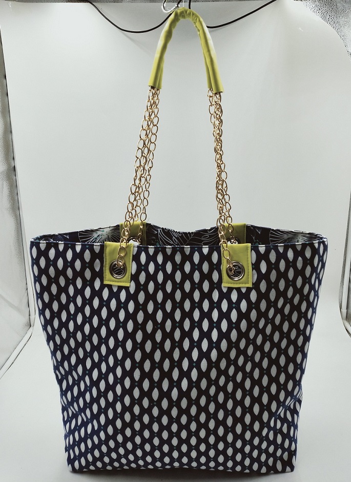 REVERSIBLE CANVAS BEACH BAG