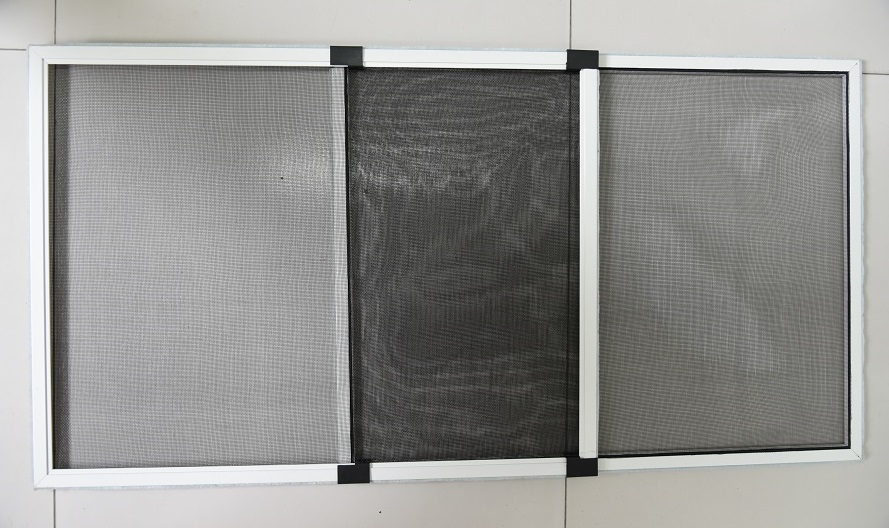 adjustable window frame with screen